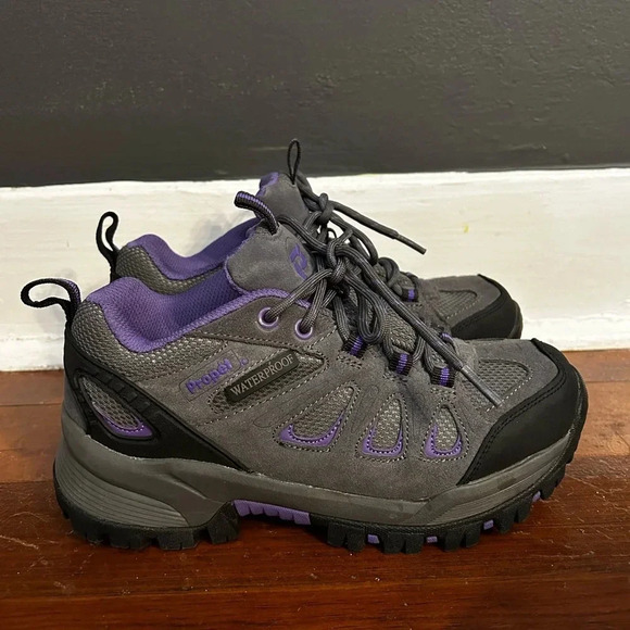 Propet Women’s Ridge Walker Low 2” Purple Gray Hiking‎ Walking Trekking Boots 7W - Picture 1 of 9